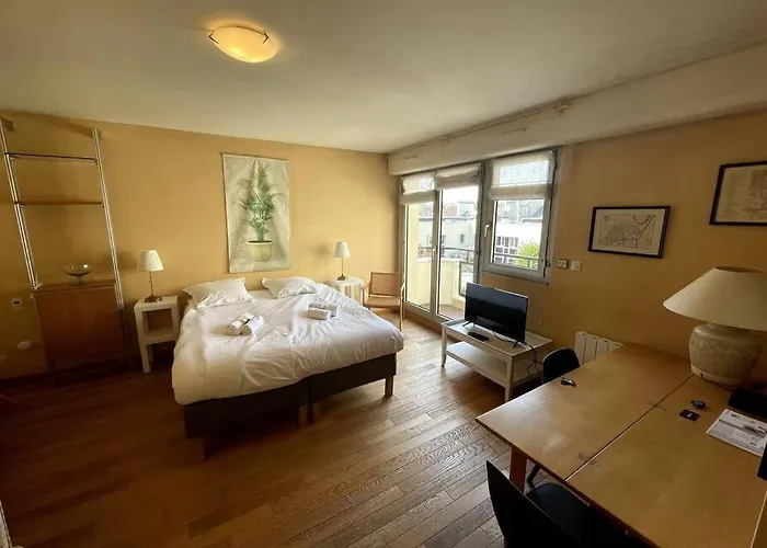 Daire Tania, Hyper Centre-ville De Avec Parking Caen